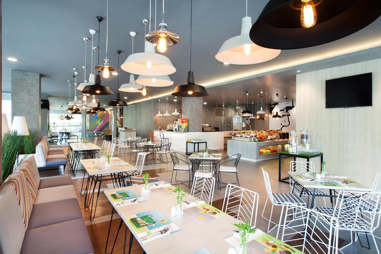 Ibis Styles Jakarta Sunter Exterior foto